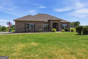 5912 Wauka Mountain Springs Dr, Clermont, GA 30527 - Photo 4
