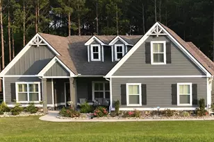 233 Springdale Estates Dr, Senoia, GA 30276 - Photo 2