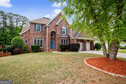 433 Lake Forest Drive, Newnan, GA 30265 - Photo 2