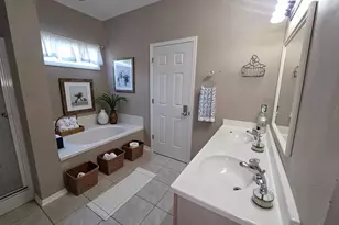 126 Wentle Cir, Brunswick, GA 31525 - Photo 12