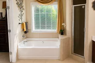 5570 Chatham Cir NW, Norcross, GA 30071 - Photo 18