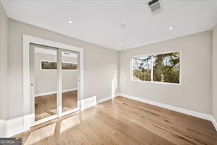 250 Bruton Way, Sandy Springs, GA 30342 - Photo 36