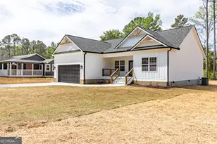 856 Wildwood Dr, Chatsworth, GA 30705 - Photo 2