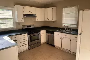 217 Central Lake Cir, Griffin, GA 30223 - Photo 12