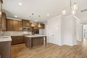 1784 Goodwin Dr, Hampton, GA 30228 - Photo 8
