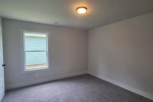 955 Widener Memorial Dr, Winder, GA 30680 - Photo 6