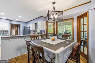 411 Sarah Ln, Lawrenceville, GA 30046 - Photo 10