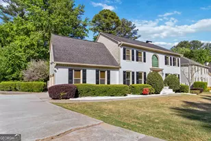 411 Sarah Ln, Lawrenceville, GA 30046 - Photo 2