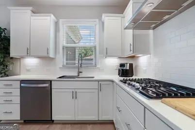 109 Canter Court, Savannah, GA 31406 - Photo 10