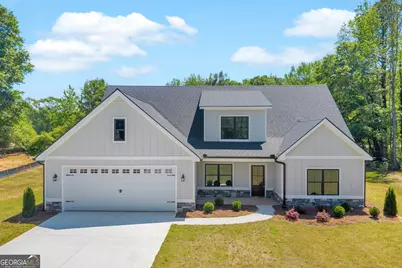 89 Huntington Drive, Lavonia, GA 30553 - Photo 1