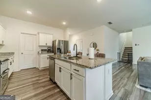 222 Knightsbridge Ln, Winder, GA 30680 - Photo 6
