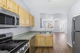 200 Riverstone Commons Cir, Canton, GA 30114 - Photo 12