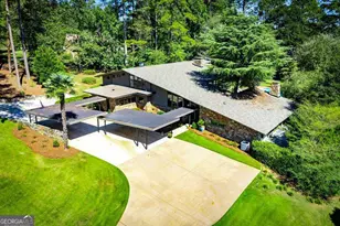320 E Club Dr, Carrollton, GA 30117 - Photo 12