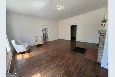 210 E Church Street, Sandersville, GA 31082 - Photo 6