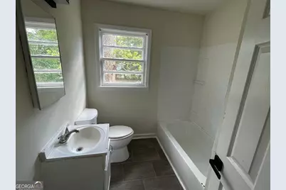 1702 W Highland Avenue, Albany, GA 31707 - Photo 14
