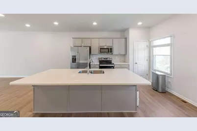 3625 Hawthorne Terrace, Atlanta, GA 30337 - Photo 10