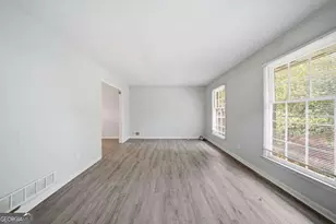 2719 Galaxy Ct, Decatur, GA 30034 - Photo 4