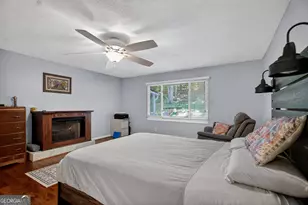 300 Cumberland Dr, Lagrange, GA 30240 - Photo 14