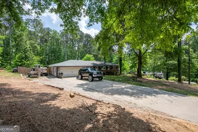 303 Wildwood Drive, Dallas, GA 30132 - Photo 4