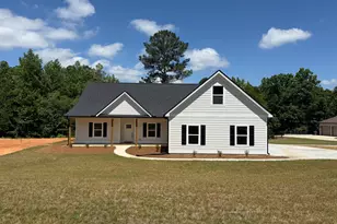 117 Mason Ridge, Barnesville, GA 30204 - Photo 1