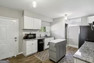 1412 Memorial Dr SE, Atlanta, GA 30317 - Photo 20
