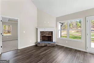 129 Pioneer Trl, Hogansville, GA 30230 - Photo 24