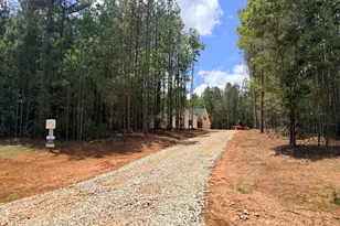 129 Pioneer Trl, Hogansville, GA 30230 - Photo 1