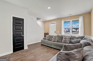 33 Dusky Ct, Hinesville, GA 31313 - Photo 6