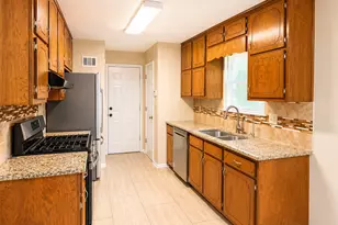 217 Briarpatch Ct, Stockbridge, GA 30281 - Photo 8