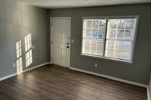 499 Oak Way, Lawrenceville, GA 30046 - Photo 8