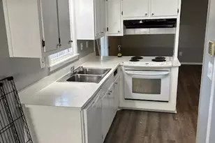 499 Oak Way, Lawrenceville, GA 30046 - Photo 4