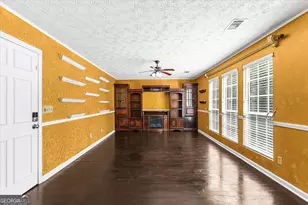 563 Lone Oak Dr, Lithonia, GA 30058 - Photo 12