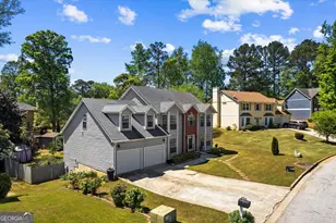 563 Lone Oak Dr, Lithonia, GA 30058 - Photo 2