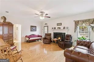 932 Hitching Post Ln, Waycross, GA 31503 - Photo 6