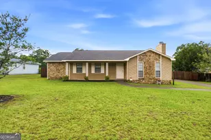 108 Turtle Dove Ct, Warner Robins, GA 31088 - Photo 1