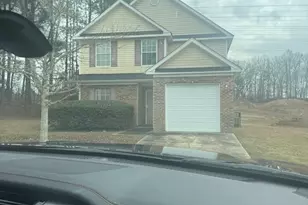 2405 Wood Bend Ln, Riverdale, GA 30296 - Photo 2