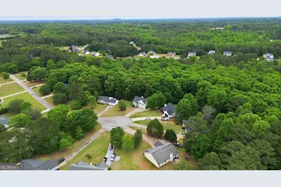 1026 Carriage Way, Loganville, GA 30052 - Photo 8