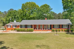 723 Goza Rd, Fayetteville, GA 30215 - Photo 1