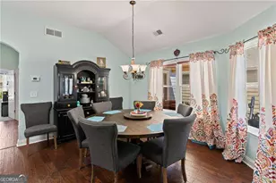 315 Winthrope Dr, Woodstock, GA 30188 - Photo 10