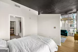 250 Pharr Rd NE, Atlanta, GA 30305 - Photo 12