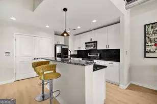250 Pharr Rd NE, Atlanta, GA 30305 - Photo 6