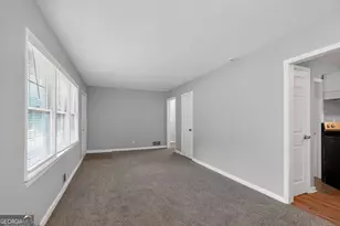 2416 Meadow Park Dr SW, Atlanta, GA 30315 - Photo 4