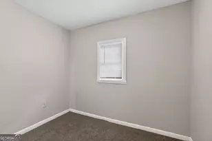 2416 Meadow Park Dr SW, Atlanta, GA 30315 - Photo 18