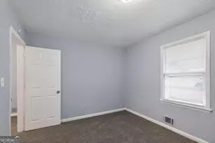 2416 Meadow Park Dr SW, Atlanta, GA 30315 - Photo 24