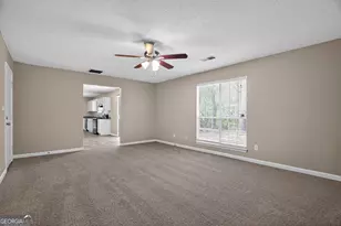 6343 Laurel Green Dr, Lithonia, GA 30058 - Photo 18