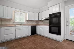 4150 Indian Lake Circle, Stone Mountain, GA 30083 - Photo 12