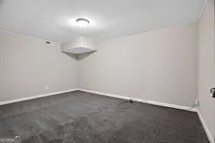 4150 Indian Lake Circle, Stone Mountain, GA 30083 - Photo 32