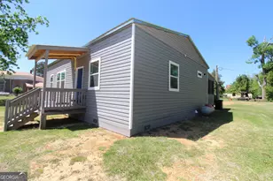 218 6th Ave, Rochelle, GA 31079 - Photo 2