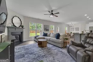 206 Roundwood Way, Peachtree City, GA 30269 - Photo 10