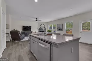 206 Roundwood Way, Peachtree City, GA 30269 - Photo 18